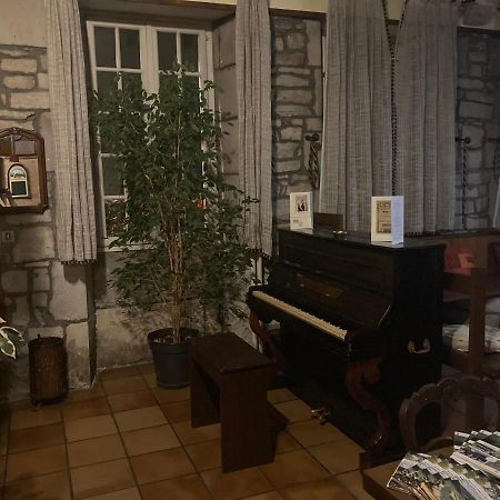 Ancien Hotel Plein De Charme Baume-les-Dames Εξωτερικό φωτογραφία