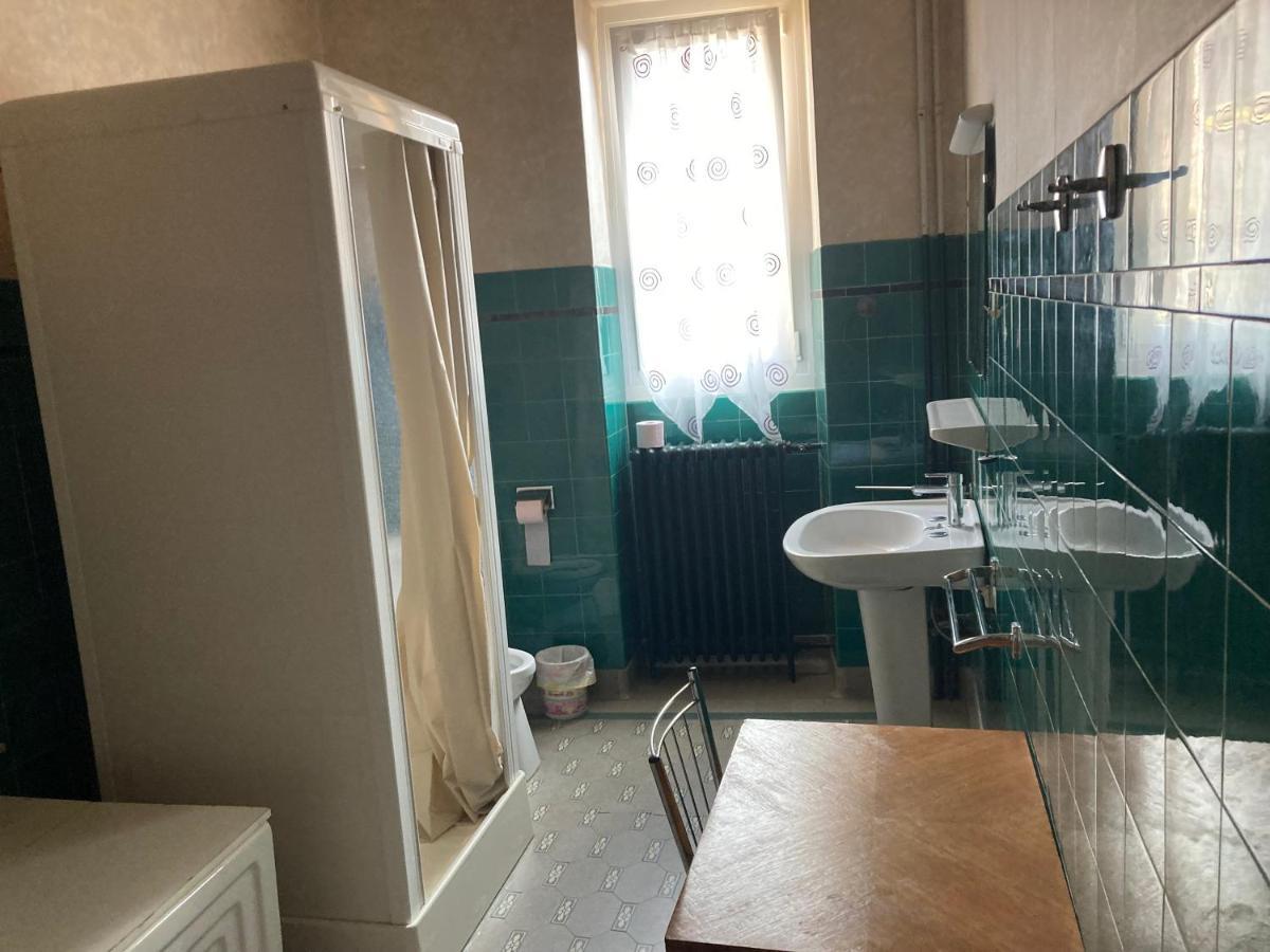 Ancien Hotel Plein De Charme Baume-les-Dames Εξωτερικό φωτογραφία