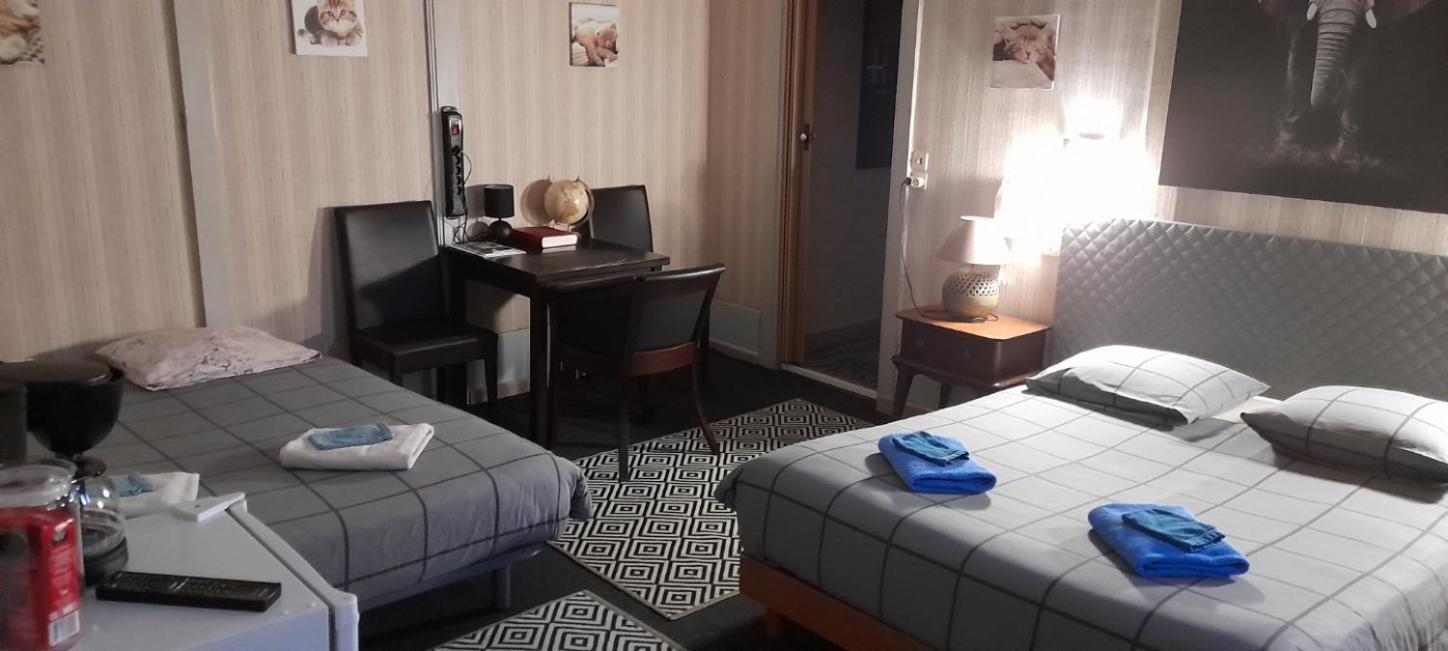 Ancien Hotel Plein De Charme Baume-les-Dames Εξωτερικό φωτογραφία